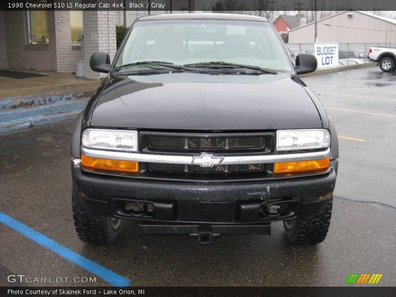 Black / Gray 1998 Chevrolet S10 LS Regular Cab 4x4