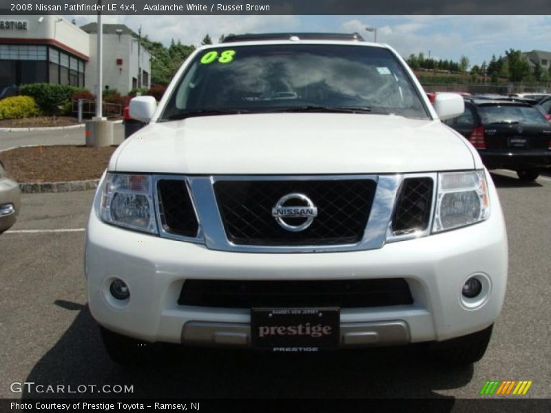 Avalanche White / Russet Brown 2008 Nissan Pathfinder LE 4x4