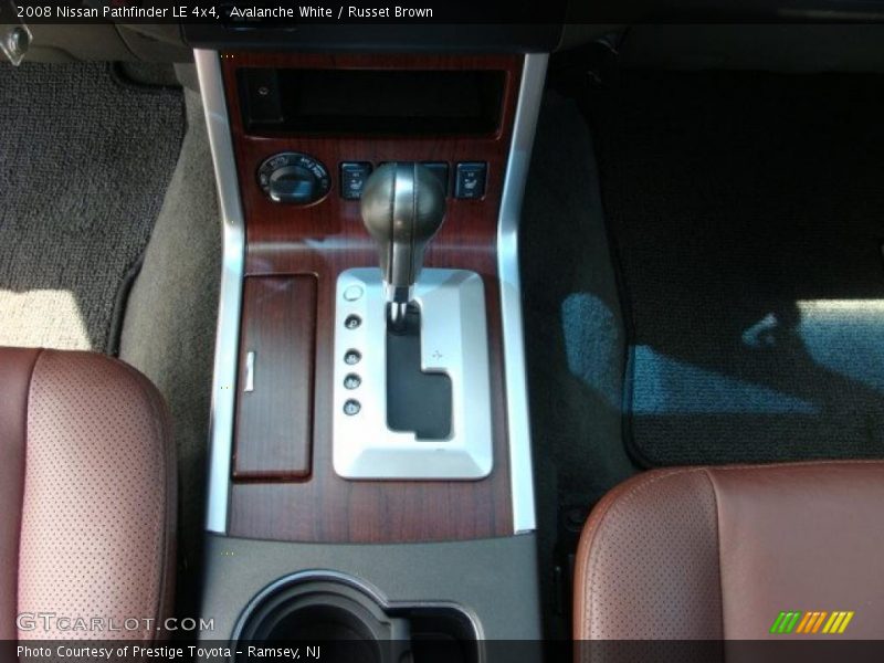 Avalanche White / Russet Brown 2008 Nissan Pathfinder LE 4x4