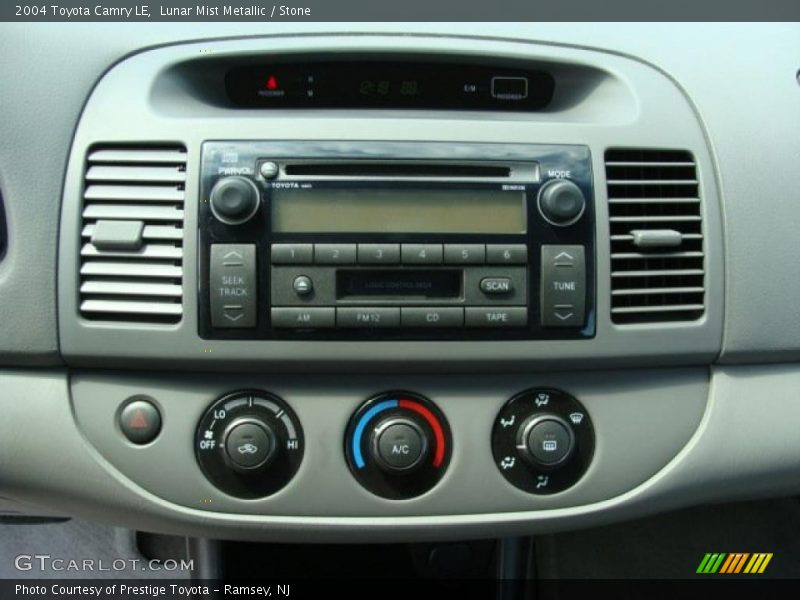 Lunar Mist Metallic / Stone 2004 Toyota Camry LE