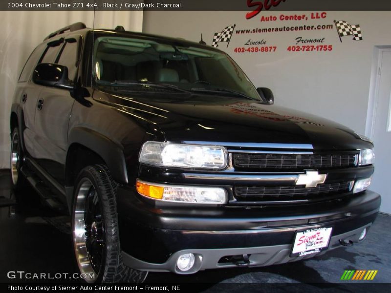 Black / Gray/Dark Charcoal 2004 Chevrolet Tahoe Z71 4x4