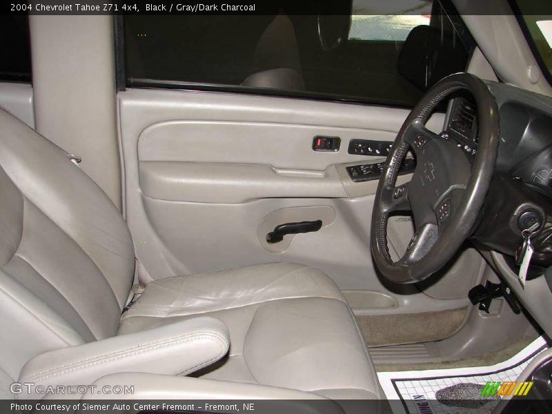 Black / Gray/Dark Charcoal 2004 Chevrolet Tahoe Z71 4x4