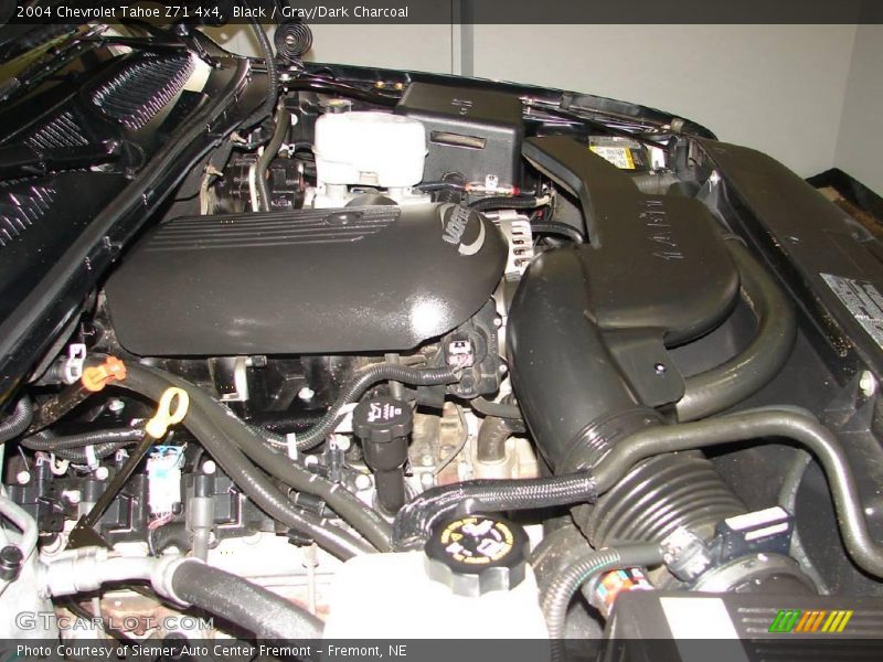 Black / Gray/Dark Charcoal 2004 Chevrolet Tahoe Z71 4x4
