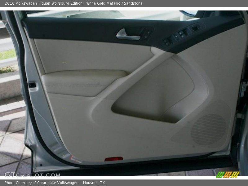 White Gold Metallic / Sandstone 2010 Volkswagen Tiguan Wolfsburg Edition