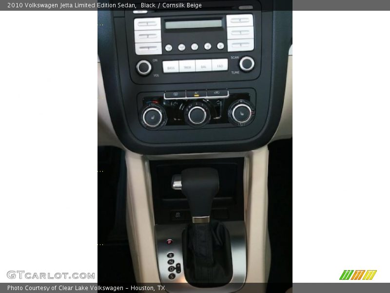 Black / Cornsilk Beige 2010 Volkswagen Jetta Limited Edition Sedan