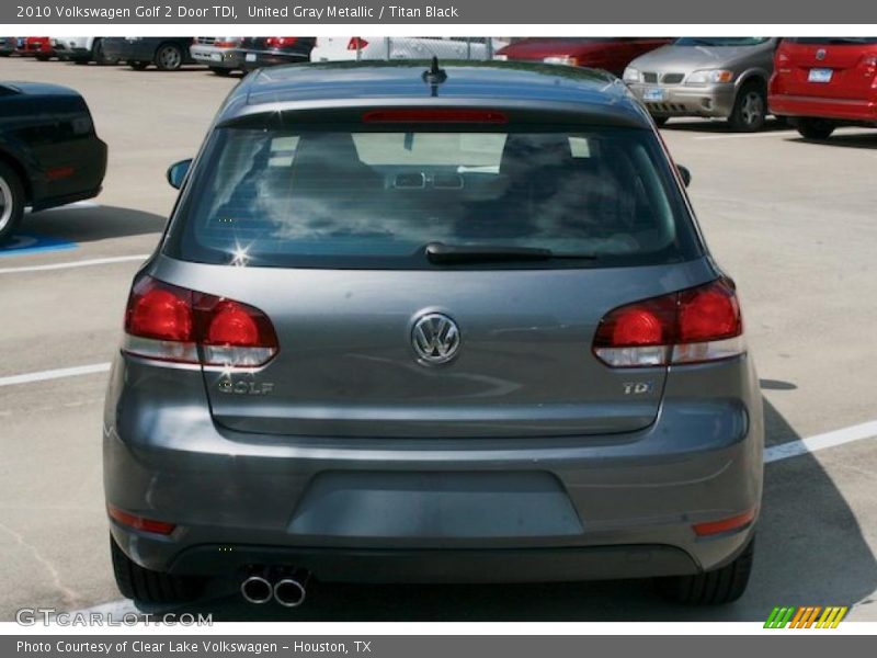 United Gray Metallic / Titan Black 2010 Volkswagen Golf 2 Door TDI