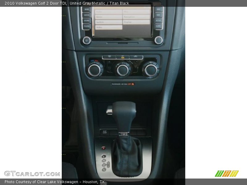 United Gray Metallic / Titan Black 2010 Volkswagen Golf 2 Door TDI