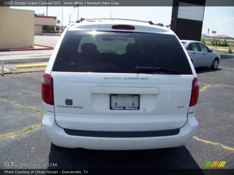 Stone White / Medium Slate Gray 2005 Dodge Grand Caravan SXT