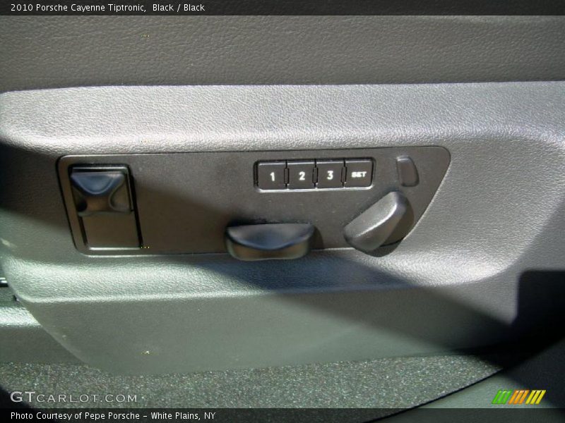 Black / Black 2010 Porsche Cayenne Tiptronic