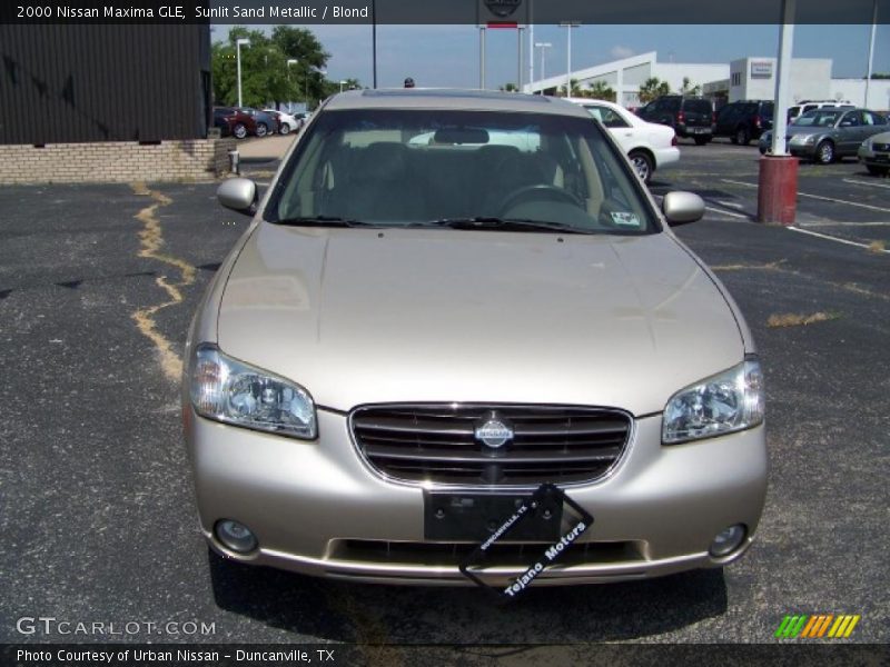 Sunlit Sand Metallic / Blond 2000 Nissan Maxima GLE