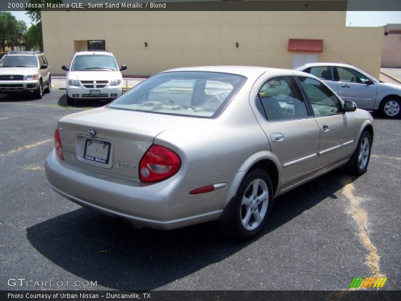 Sunlit Sand Metallic / Blond 2000 Nissan Maxima GLE