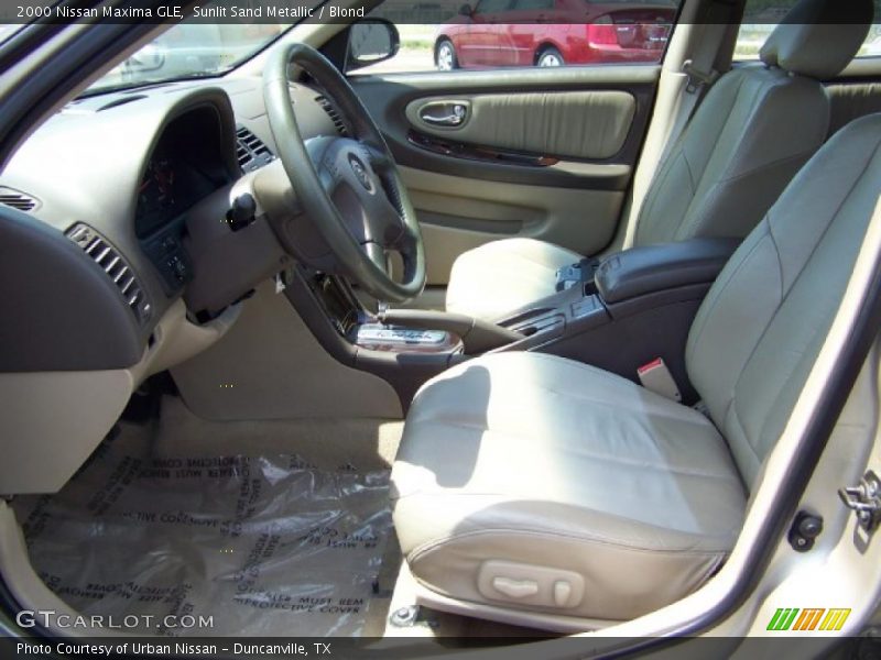 Sunlit Sand Metallic / Blond 2000 Nissan Maxima GLE