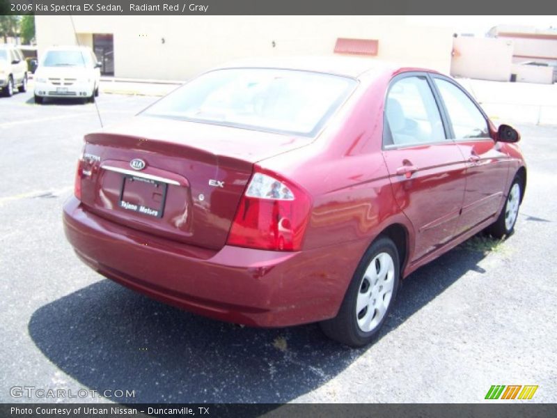 Radiant Red / Gray 2006 Kia Spectra EX Sedan