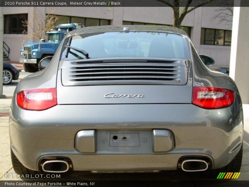 Meteor Grey Metallic / Black 2010 Porsche 911 Carrera Coupe