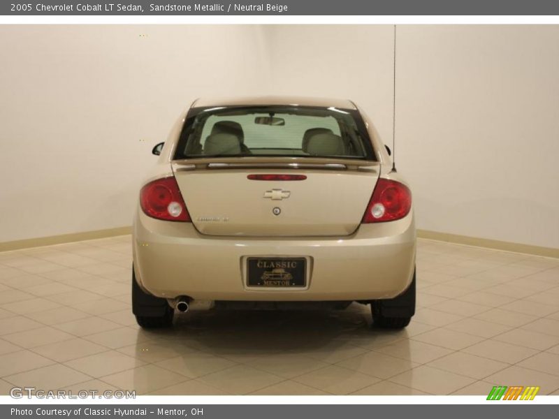 Sandstone Metallic / Neutral Beige 2005 Chevrolet Cobalt LT Sedan