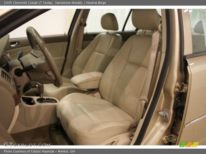 Sandstone Metallic / Neutral Beige 2005 Chevrolet Cobalt LT Sedan