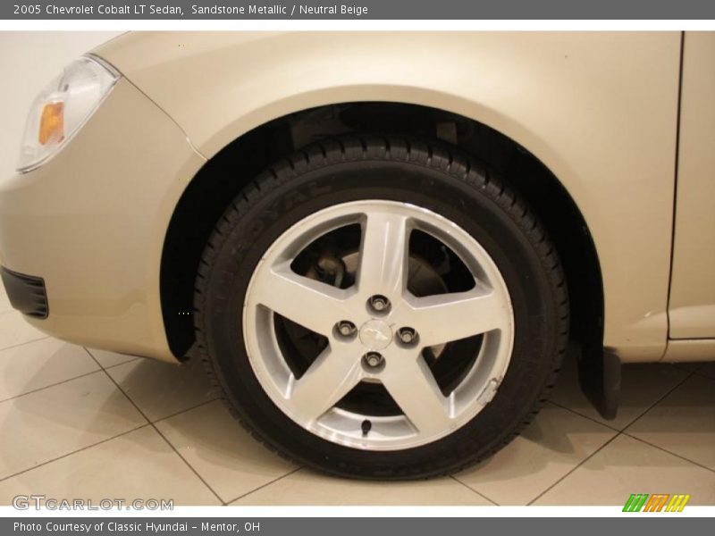 Sandstone Metallic / Neutral Beige 2005 Chevrolet Cobalt LT Sedan