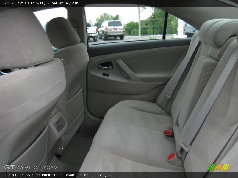 Super White / Ash 2007 Toyota Camry LE