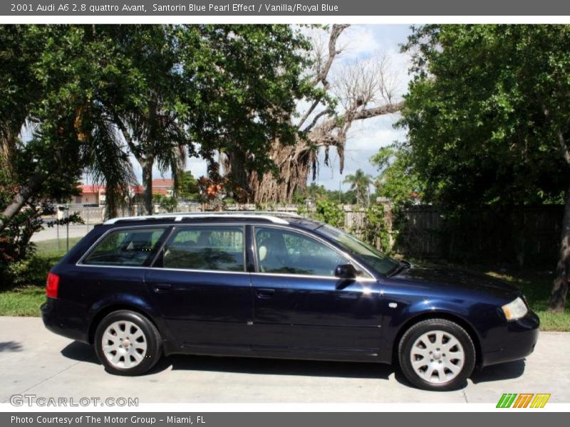 Santorin Blue Pearl Effect / Vanilla/Royal Blue 2001 Audi A6 2.8 quattro Avant