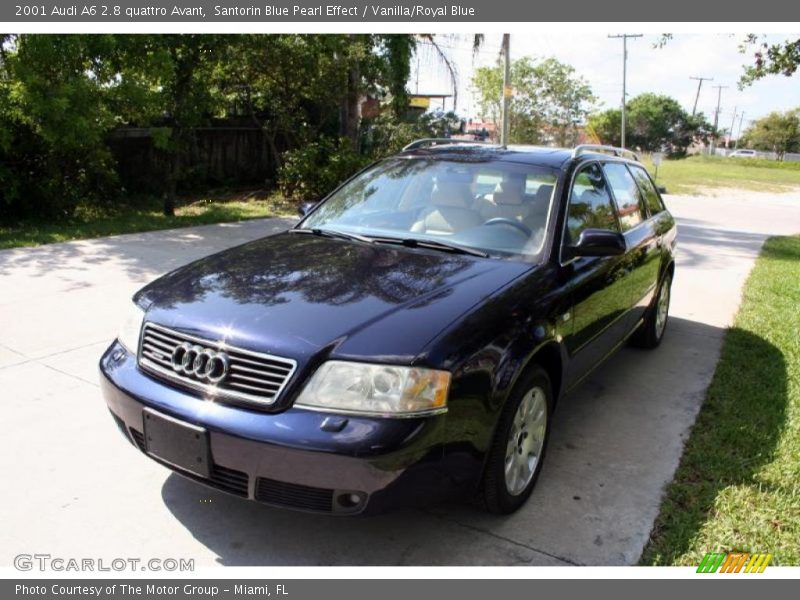 Santorin Blue Pearl Effect / Vanilla/Royal Blue 2001 Audi A6 2.8 quattro Avant