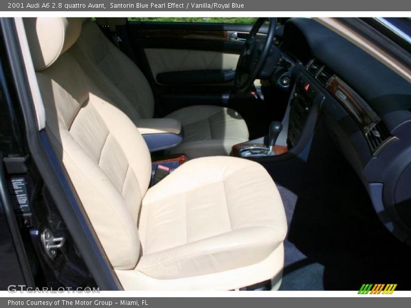 Santorin Blue Pearl Effect / Vanilla/Royal Blue 2001 Audi A6 2.8 quattro Avant