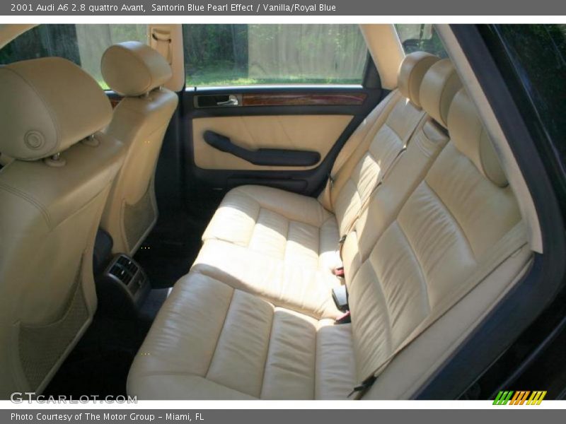 Santorin Blue Pearl Effect / Vanilla/Royal Blue 2001 Audi A6 2.8 quattro Avant