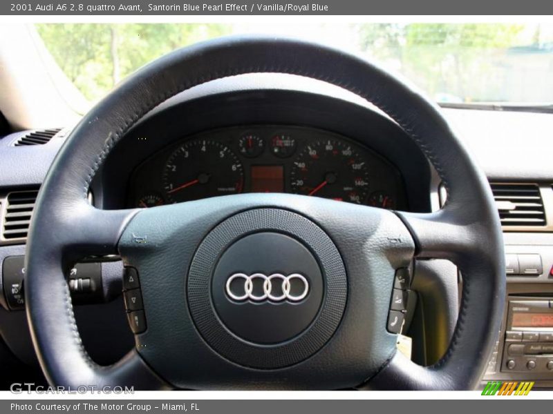 Santorin Blue Pearl Effect / Vanilla/Royal Blue 2001 Audi A6 2.8 quattro Avant