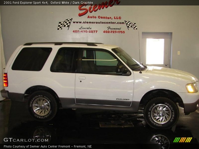 Oxford White / Dark Graphite 2001 Ford Explorer Sport 4x4