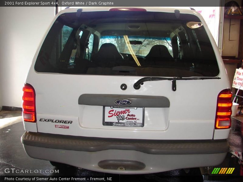 Oxford White / Dark Graphite 2001 Ford Explorer Sport 4x4