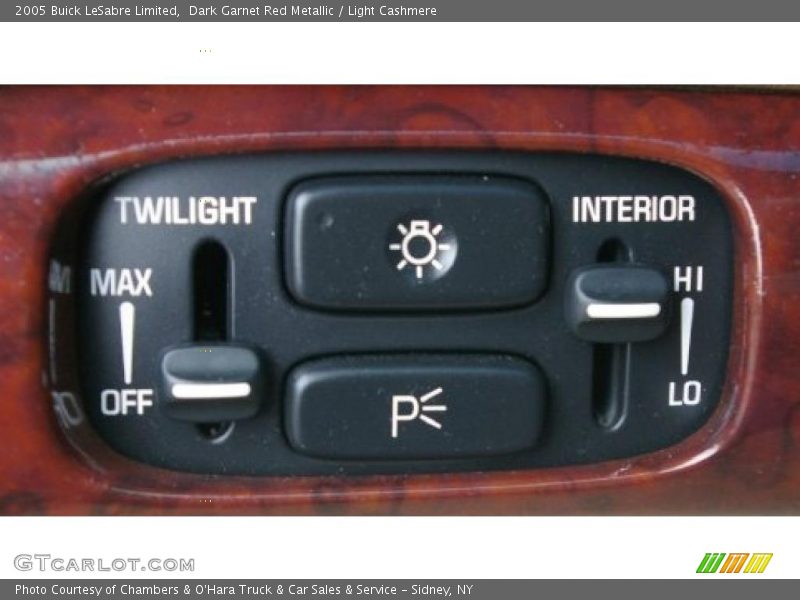 Dark Garnet Red Metallic / Light Cashmere 2005 Buick LeSabre Limited