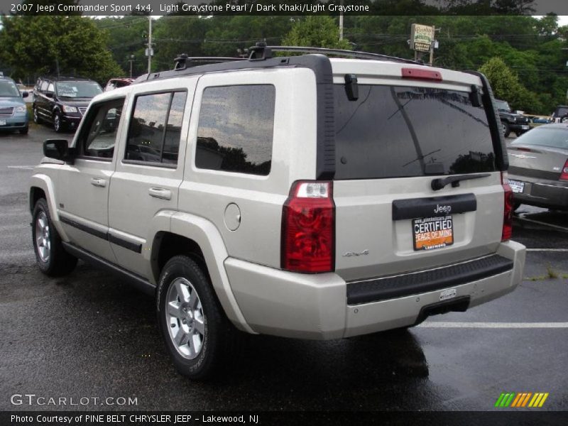 Light Graystone Pearl / Dark Khaki/Light Graystone 2007 Jeep Commander Sport 4x4