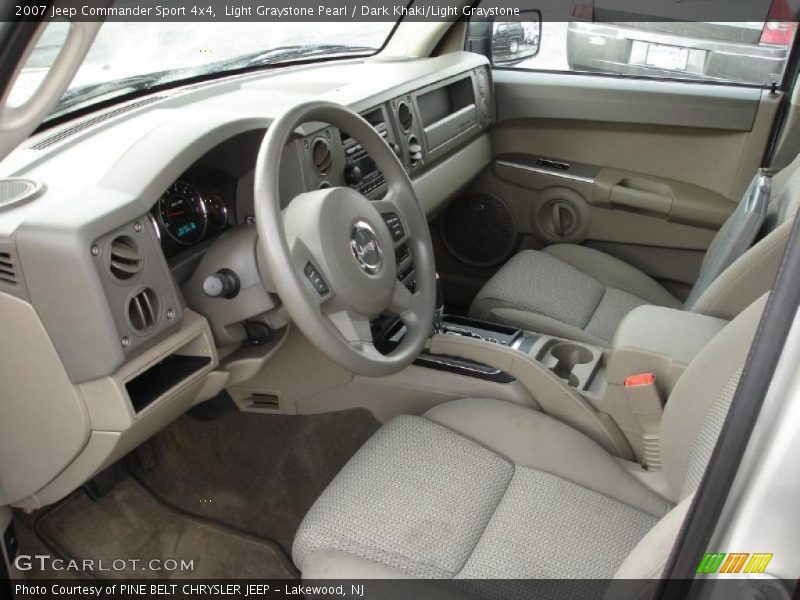 Light Graystone Pearl / Dark Khaki/Light Graystone 2007 Jeep Commander Sport 4x4