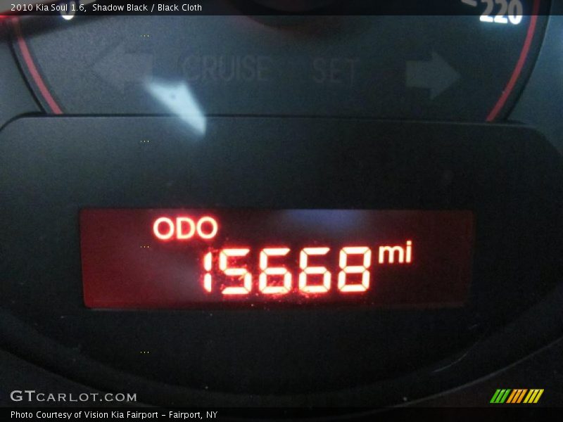 Shadow Black / Black Cloth 2010 Kia Soul 1.6
