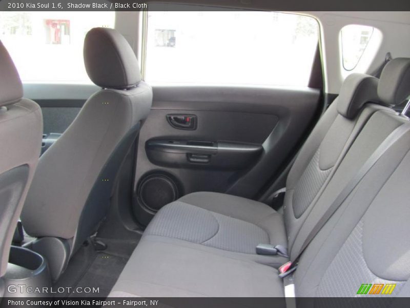 Shadow Black / Black Cloth 2010 Kia Soul 1.6