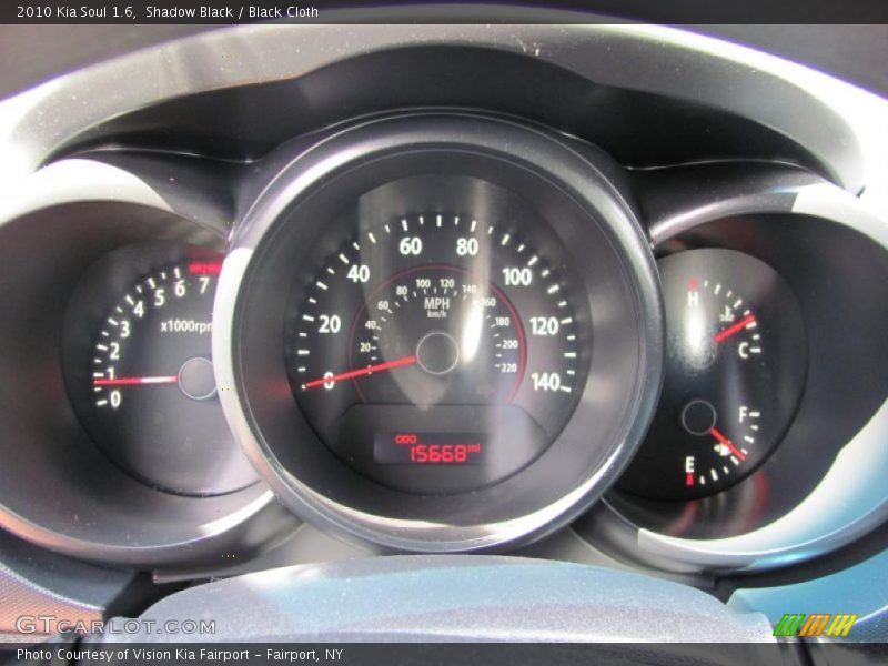 Shadow Black / Black Cloth 2010 Kia Soul 1.6