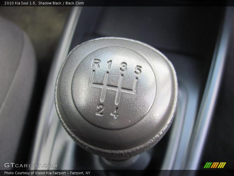Shadow Black / Black Cloth 2010 Kia Soul 1.6