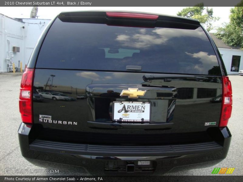 Black / Ebony 2010 Chevrolet Suburban LT 4x4