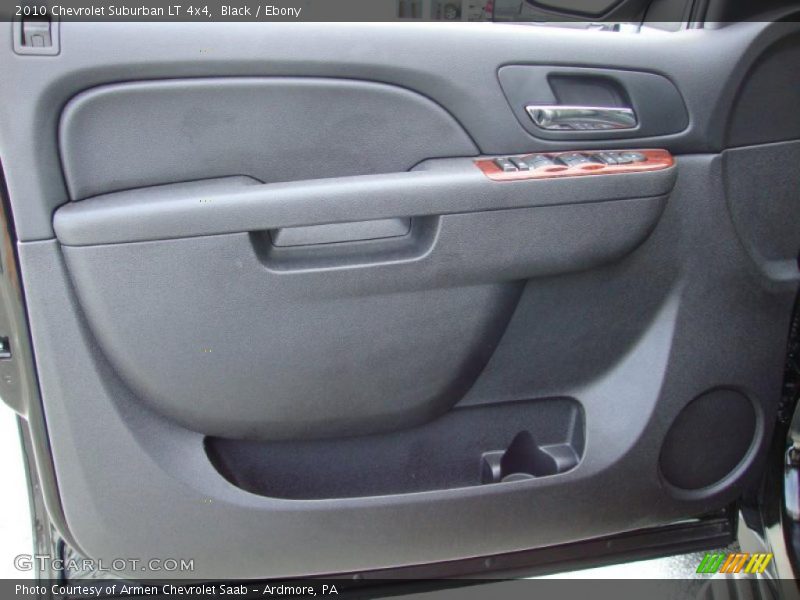 Black / Ebony 2010 Chevrolet Suburban LT 4x4