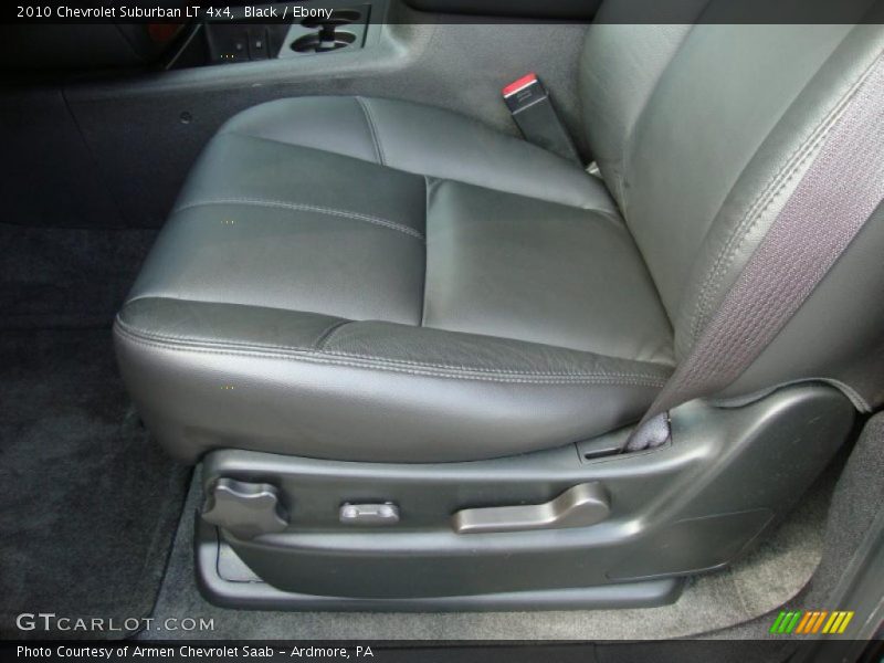Black / Ebony 2010 Chevrolet Suburban LT 4x4
