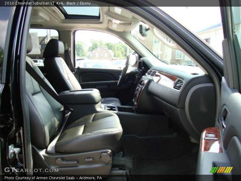 Black / Ebony 2010 Chevrolet Suburban LT 4x4