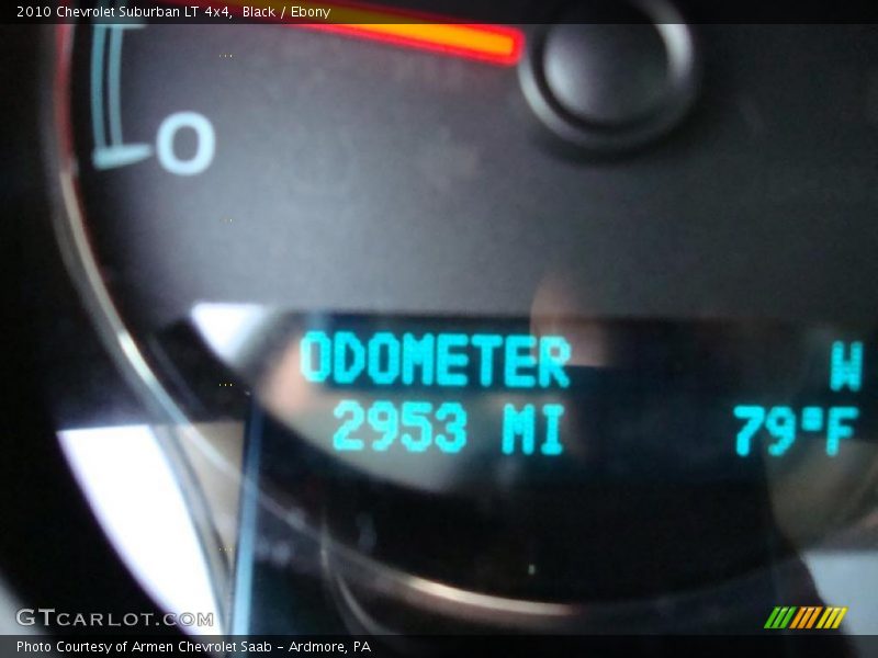 Black / Ebony 2010 Chevrolet Suburban LT 4x4