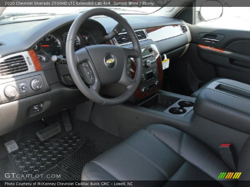 Summit White / Ebony 2010 Chevrolet Silverado 2500HD LTZ Extended Cab 4x4