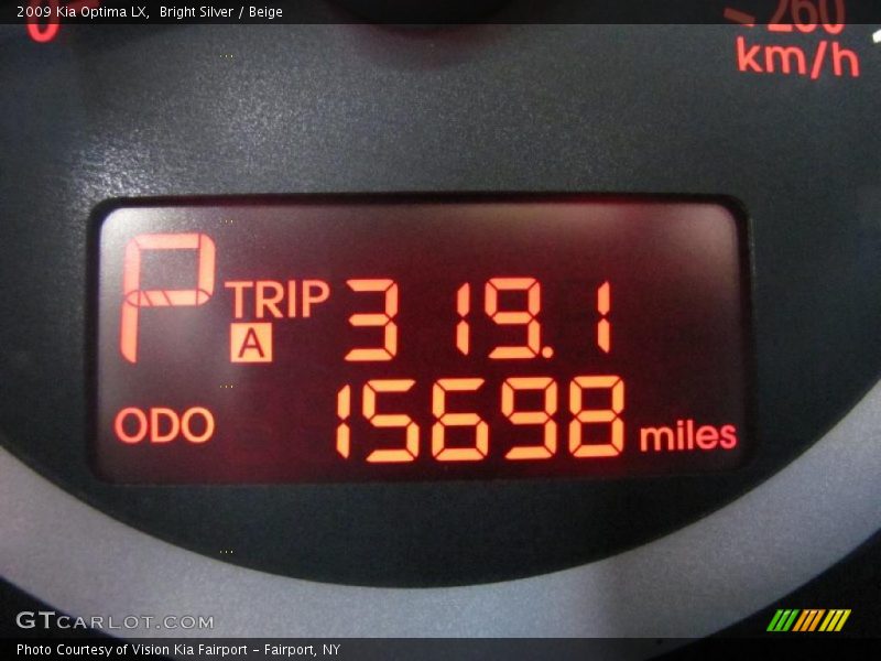 Bright Silver / Beige 2009 Kia Optima LX