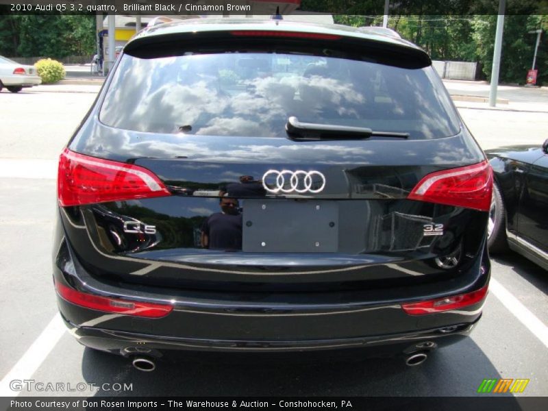 Brilliant Black / Cinnamon Brown 2010 Audi Q5 3.2 quattro