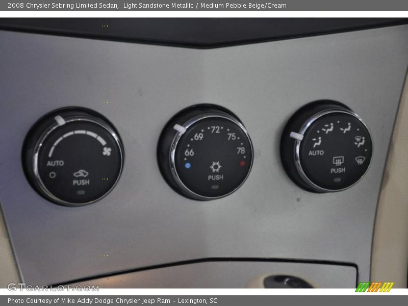 Light Sandstone Metallic / Medium Pebble Beige/Cream 2008 Chrysler Sebring Limited Sedan