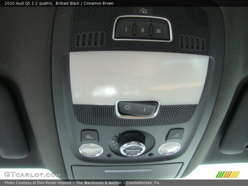 Brilliant Black / Cinnamon Brown 2010 Audi Q5 3.2 quattro