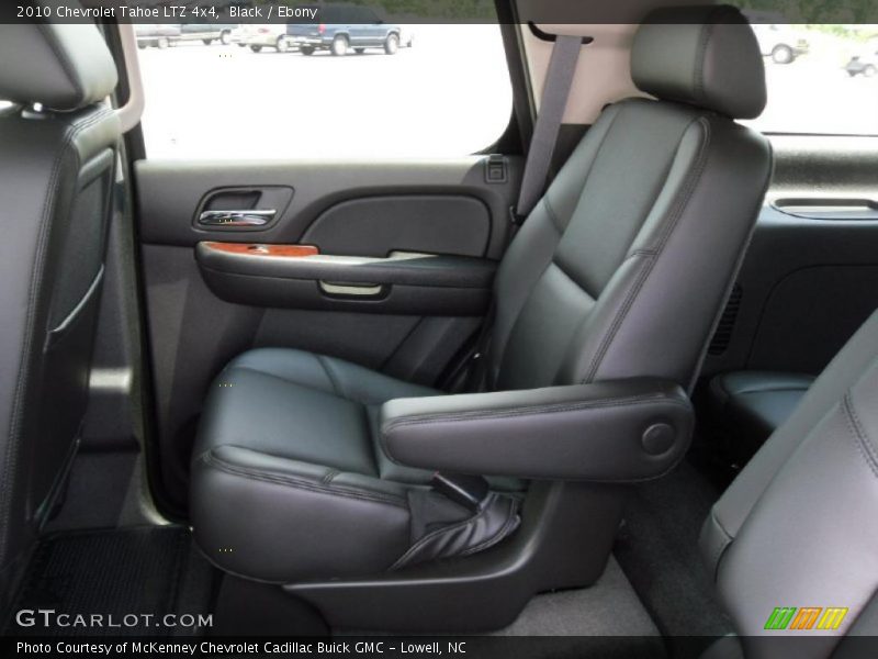 Black / Ebony 2010 Chevrolet Tahoe LTZ 4x4