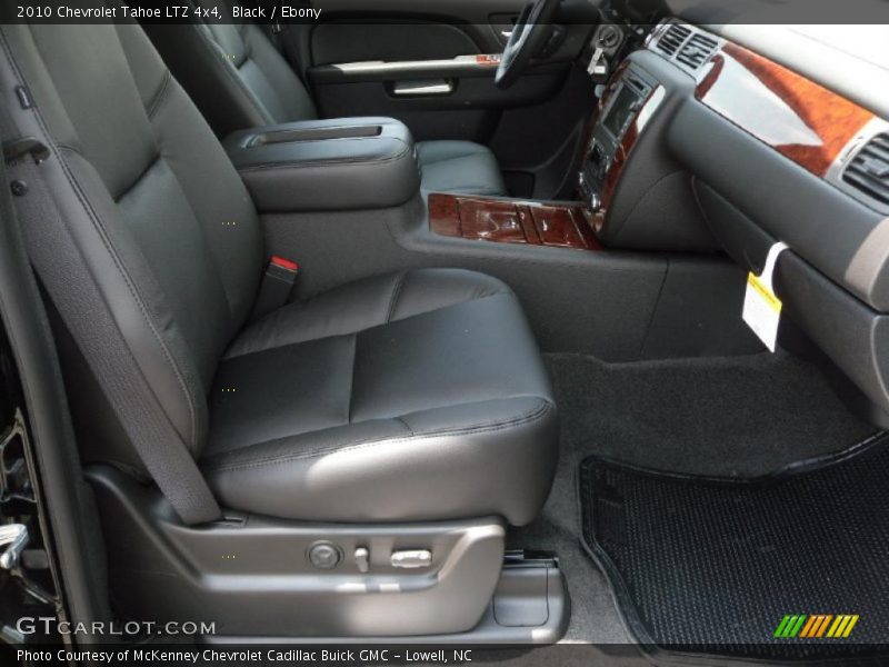 Black / Ebony 2010 Chevrolet Tahoe LTZ 4x4