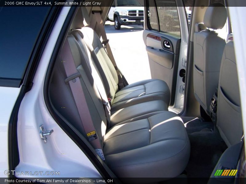 Summit White / Light Gray 2006 GMC Envoy SLT 4x4