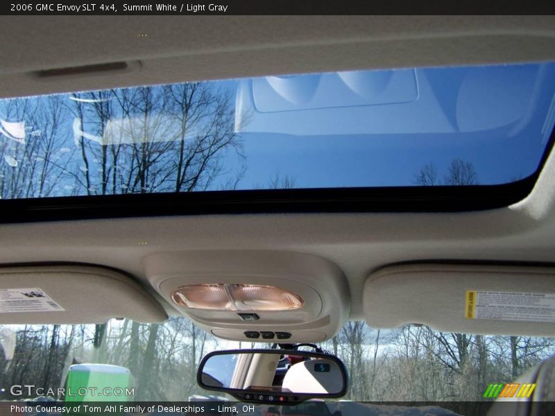 Summit White / Light Gray 2006 GMC Envoy SLT 4x4